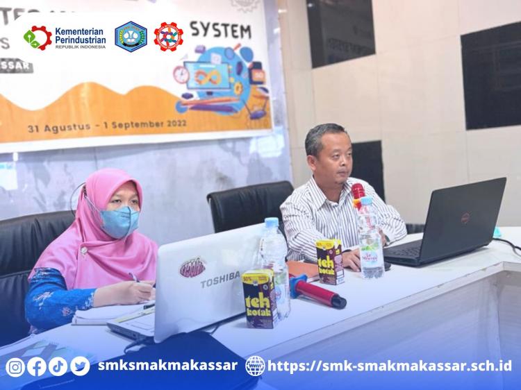 { S M A K - M A K A S S A R} : Integrated management system ISO SMK SMAK Makassar